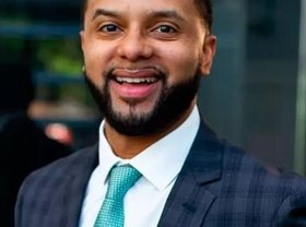 Danny Cruz Commercial Real Estate Agent Photo