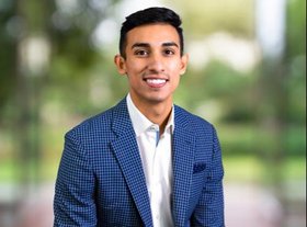 Michael Gonzalez Commercial Real Estate Agent Photo