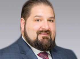 Zar Haro Commercial Real Estate Agent Photo