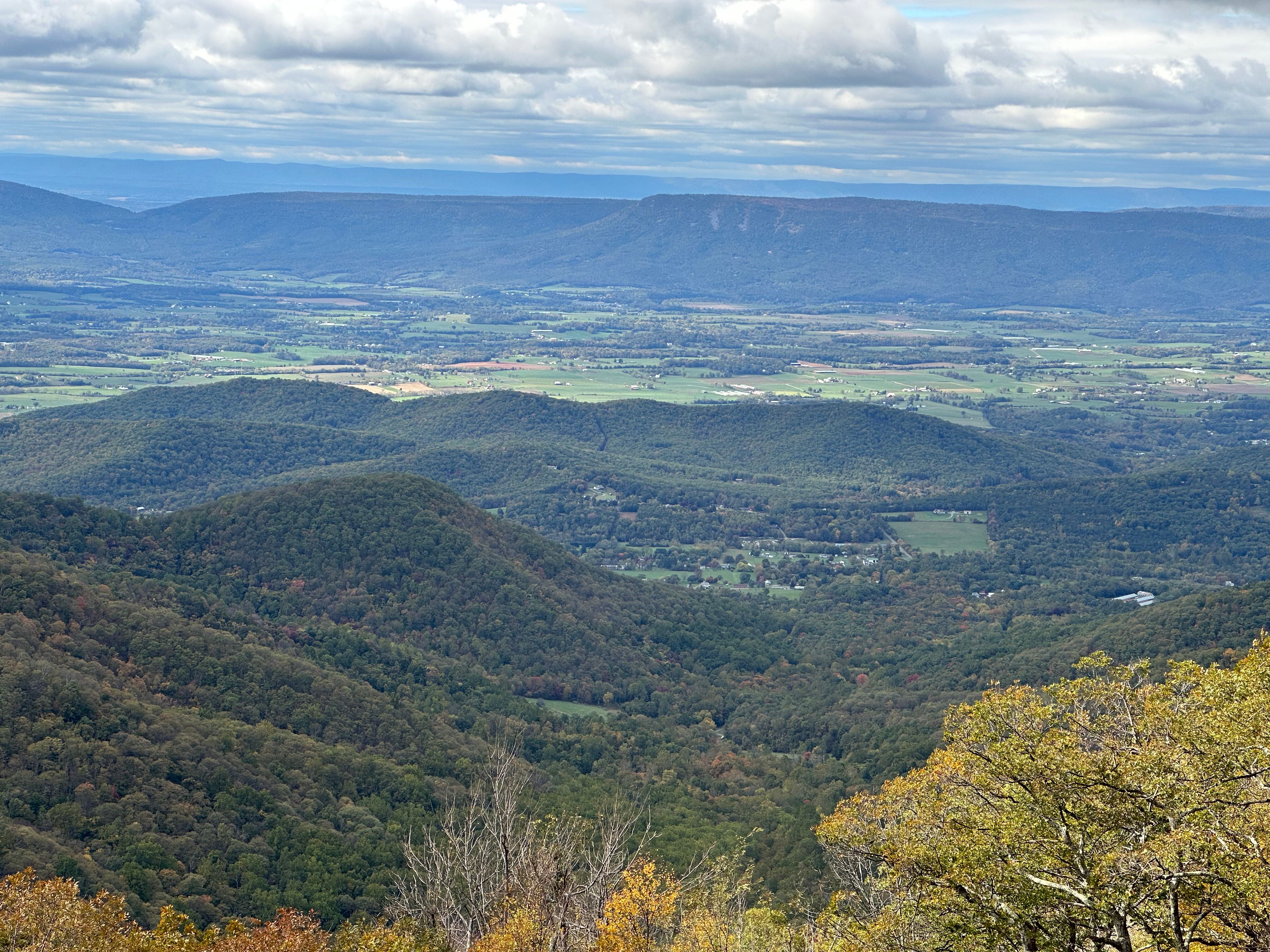 Hawksbill Summit Trail