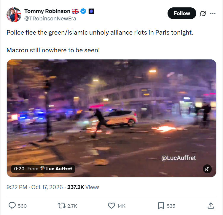 Tommy Robinson: Police flee the green/islamic...