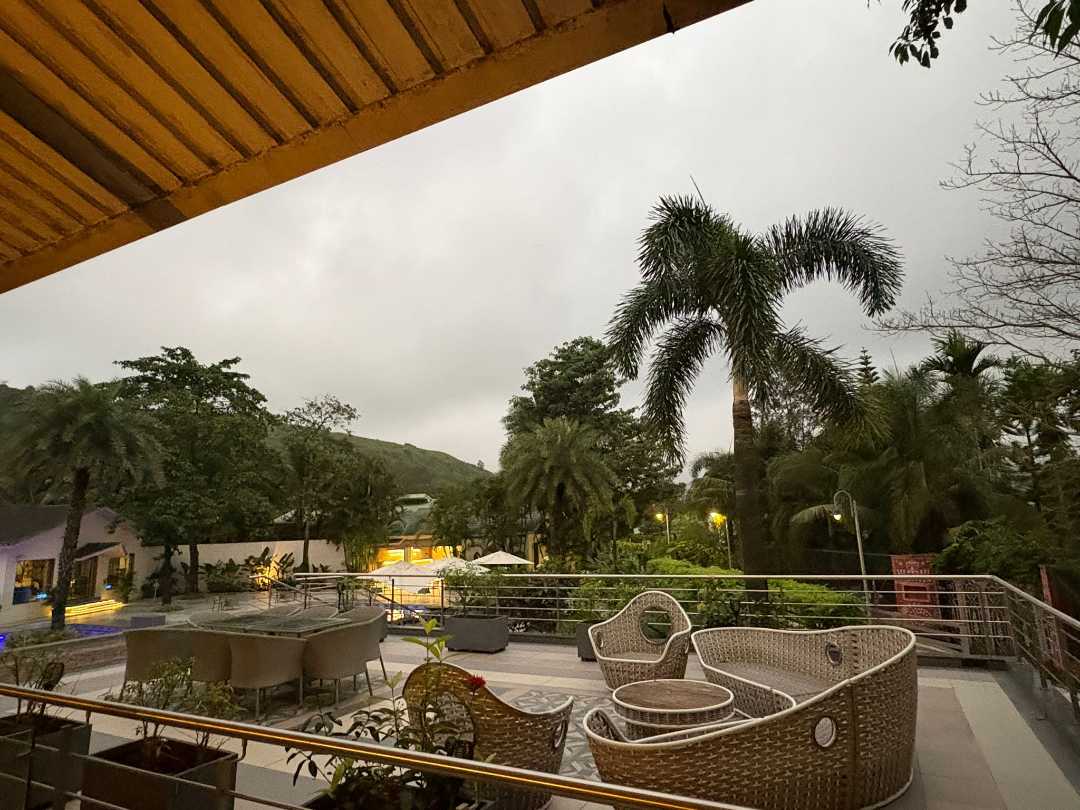 Meditation at Trimbakeshwar retreat