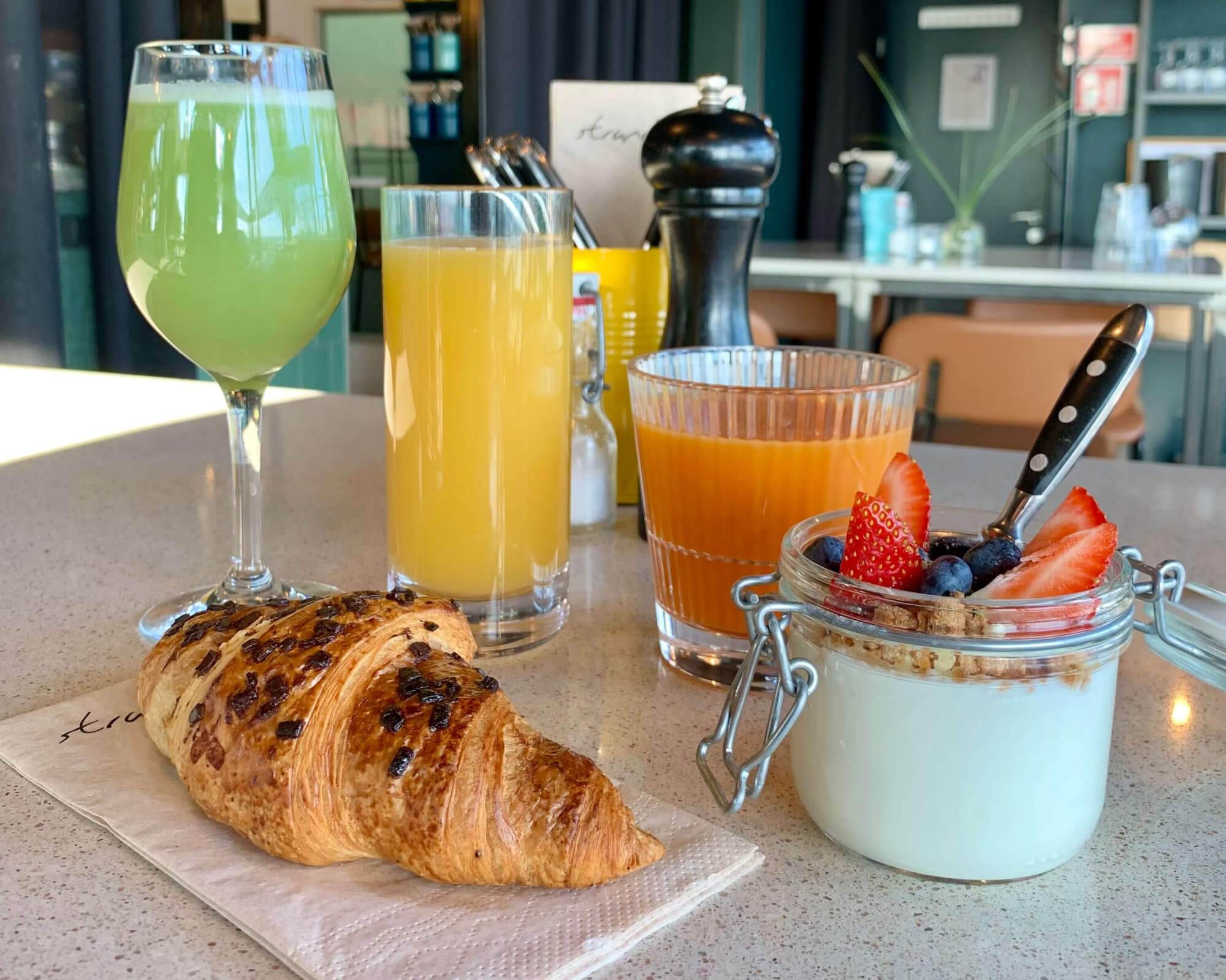desayuno-todas-las-areas-barcompagniet (1)