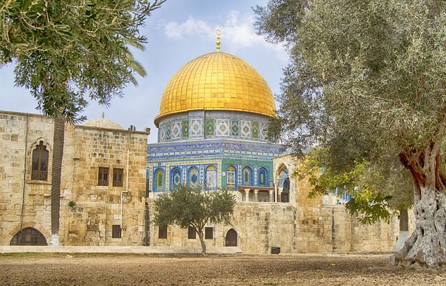 Unleashing Israel's Best Kept Secrets: Top Excursions You Can't Miss