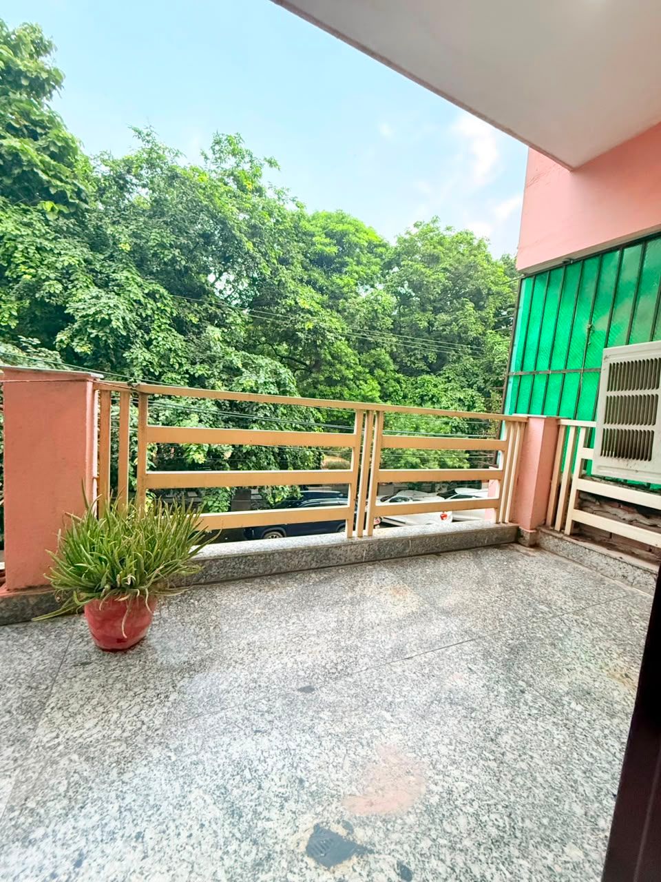 Image 10