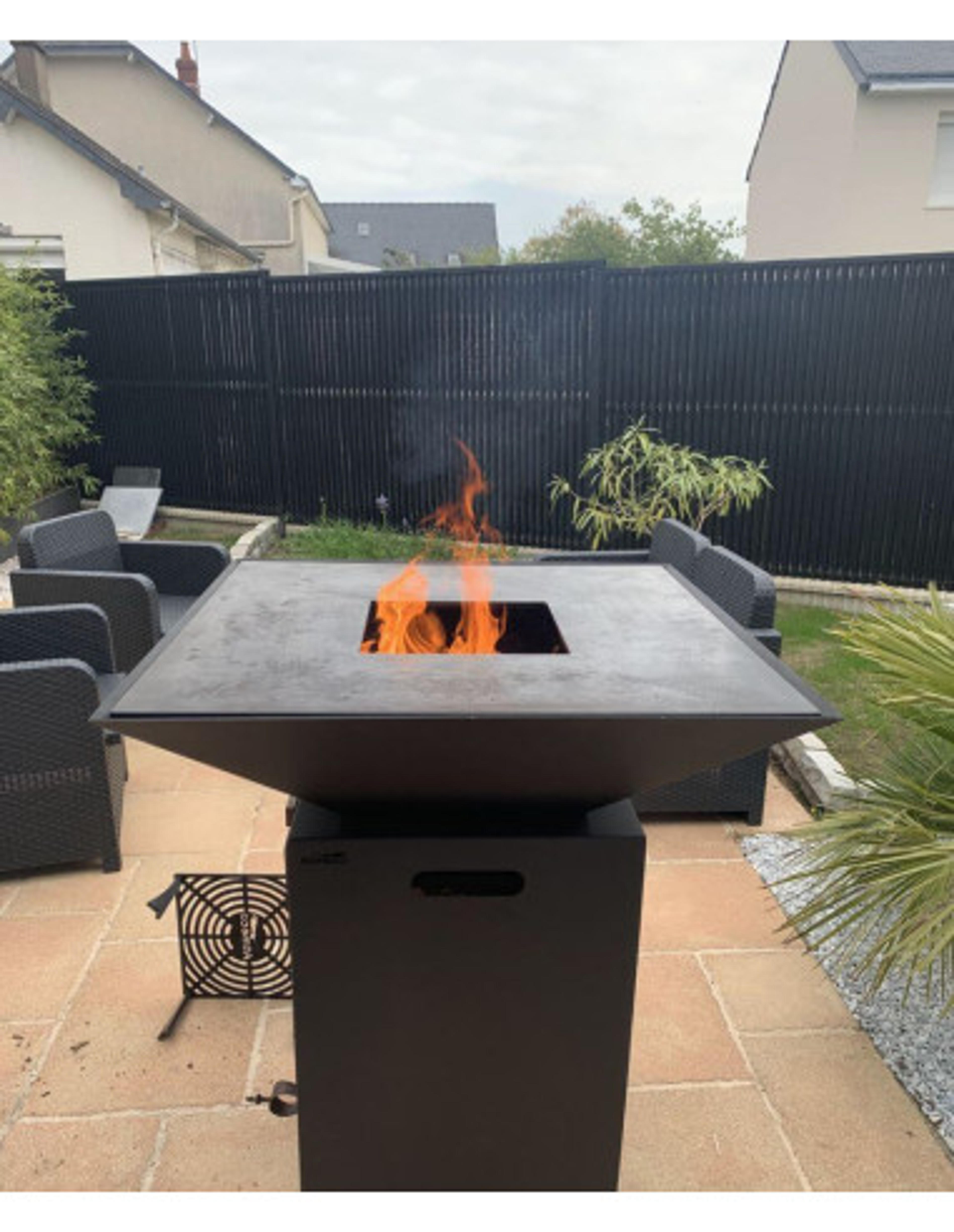 Brasero carré 85 cm sur socle fixe - Noir - L'essentiel - Atmeco