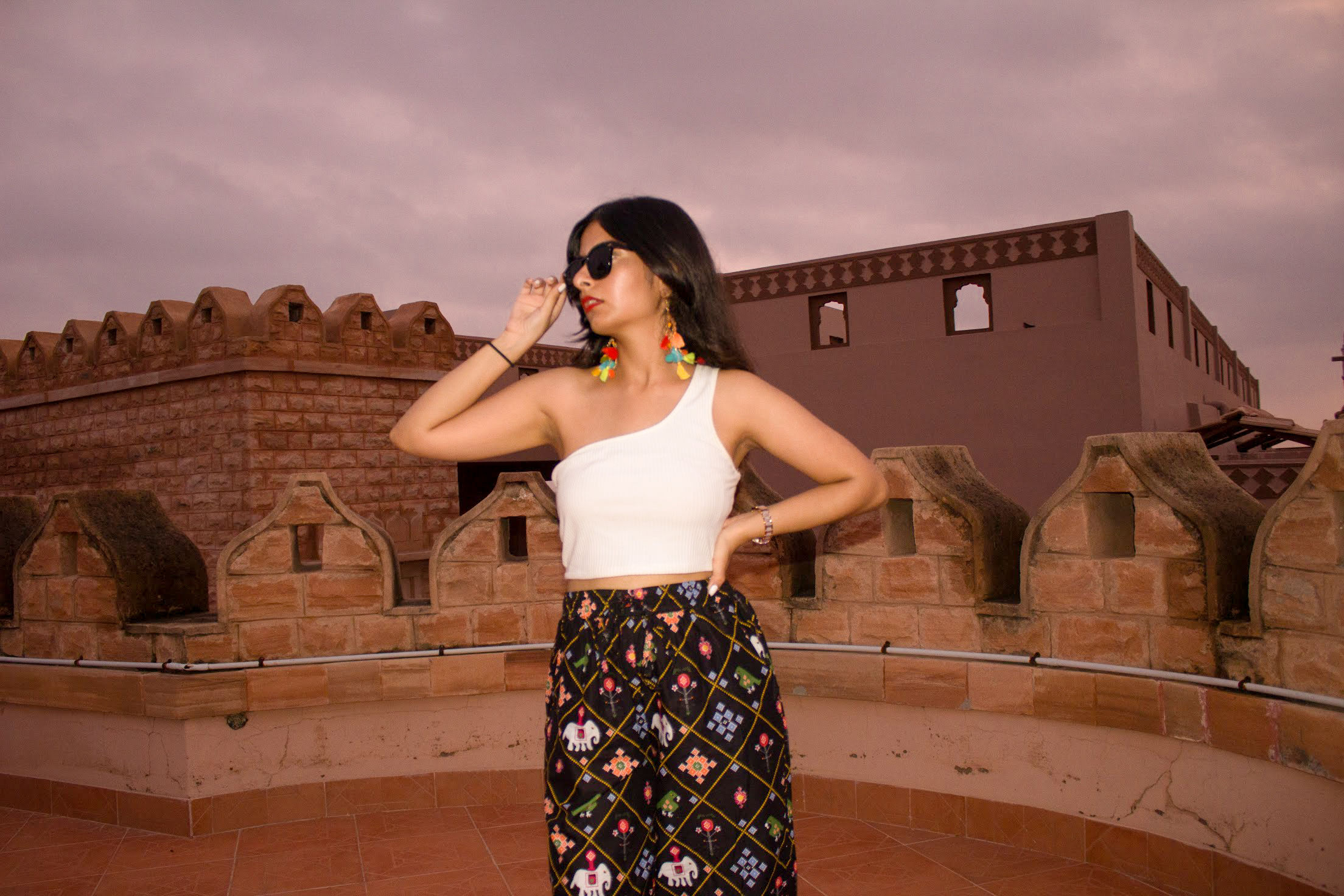 10 Best Travel Outfit ideas for Girls who visits Rajasthan