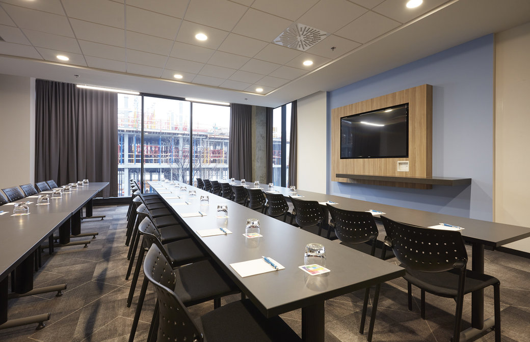 Cyan Meeting Room | Alt Hotel Calgary East Village