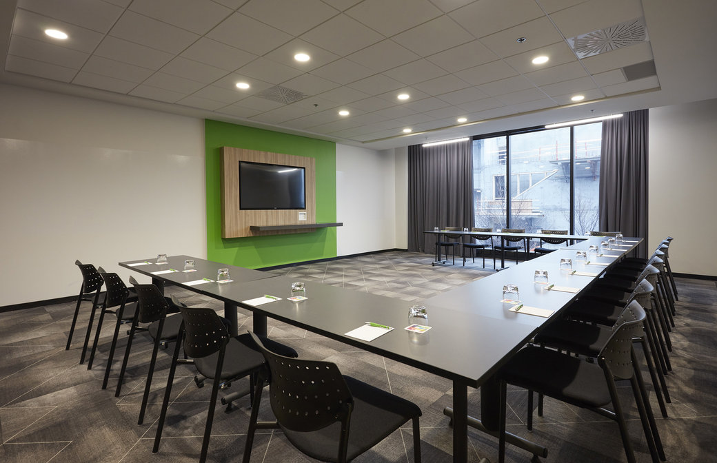 Lime Meeting Room | Alt Hotel Calgary East Village