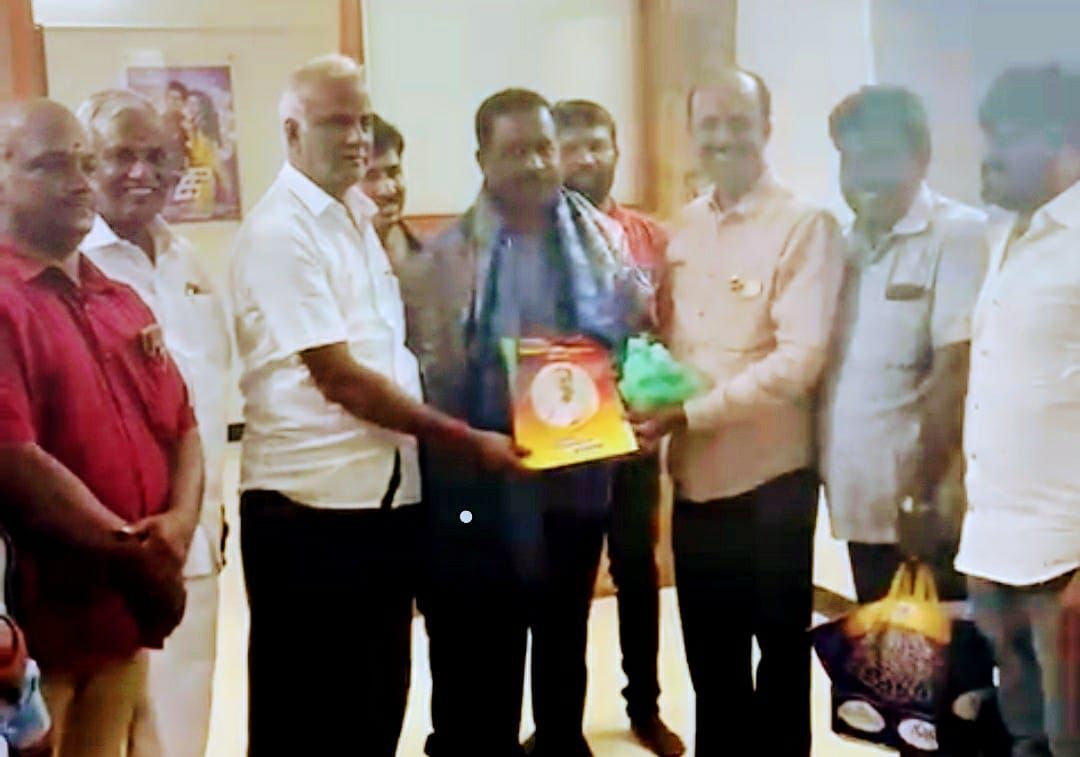 துணைத் தலைவர் பதவிக்கு 2 கோடி !.? அணி மாறிய மைக்கேல் ராயப்பன்