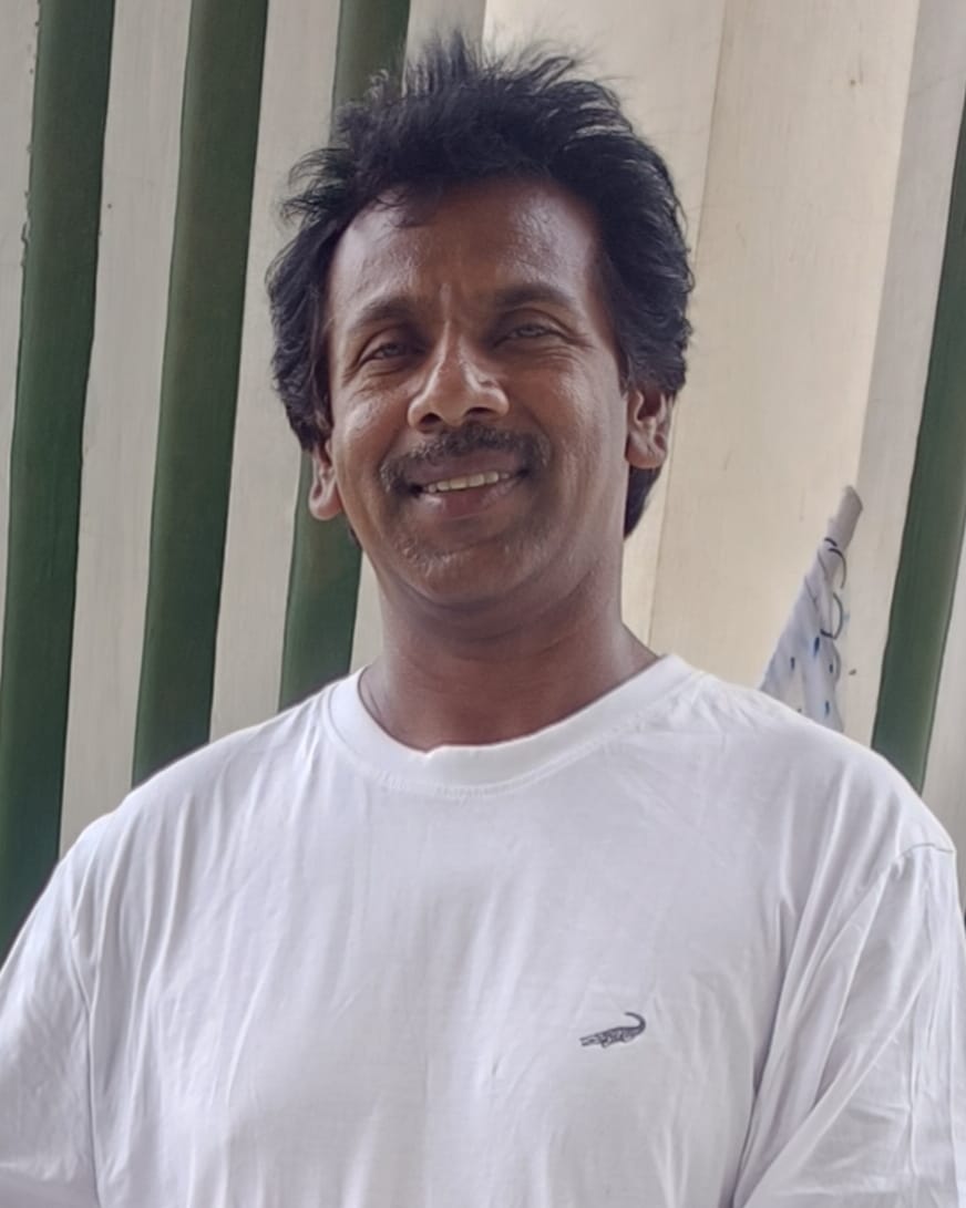 தமிழ்நாட்டைச் சுற்றிவரும் இலங்கை வாலிபரின் சைக்கிள் பயணம் ! கண்காணிக்க தவறியதா உளவுத்துறை ?.!