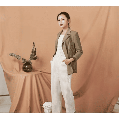 Cách Chụp Ảnh Lookbook Với Phông Nền Chụp Ảnh