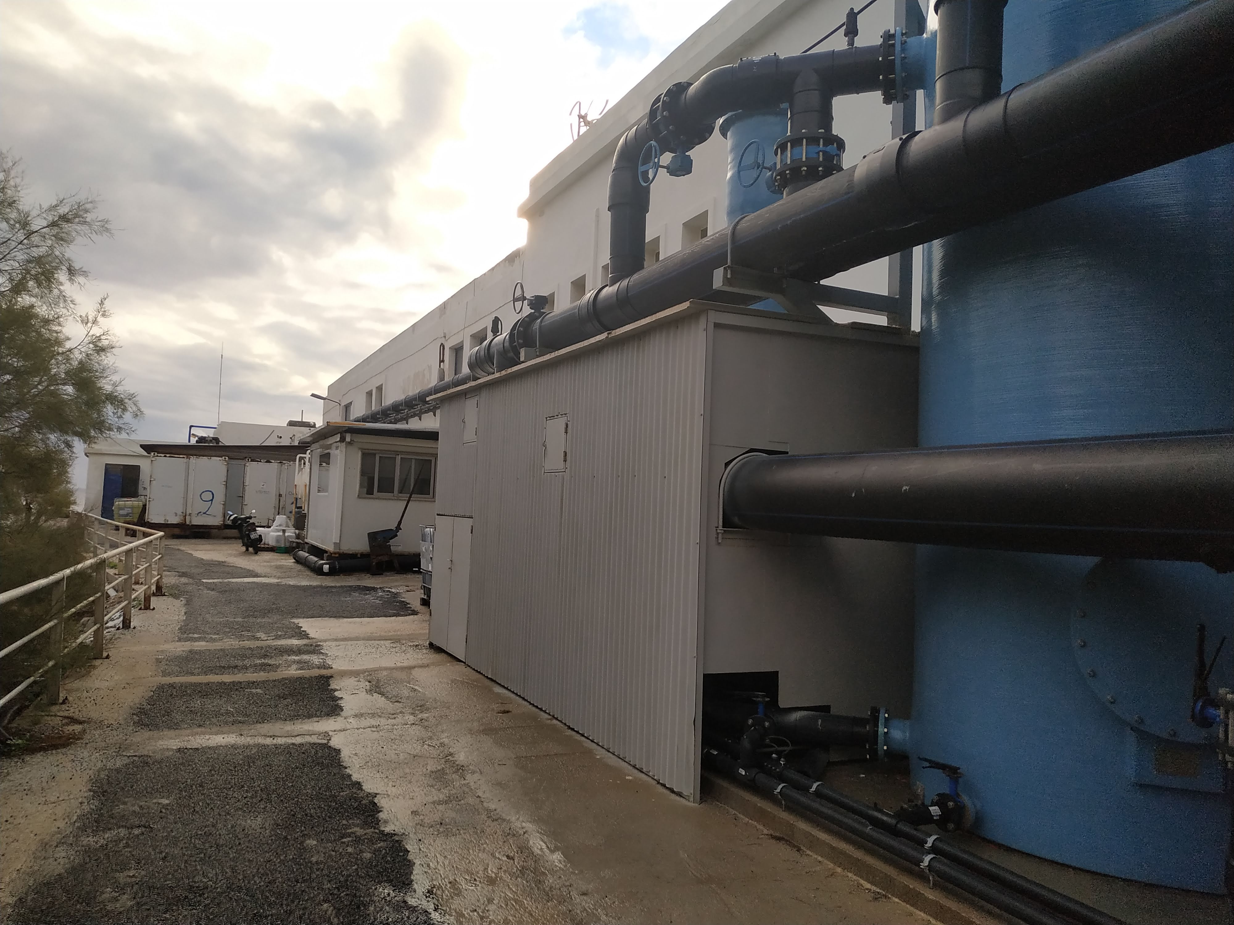 Turning Seawater and Sunlight into Water Security for Syros header image 1