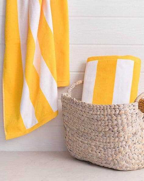 beach-yellow-white-stripe
