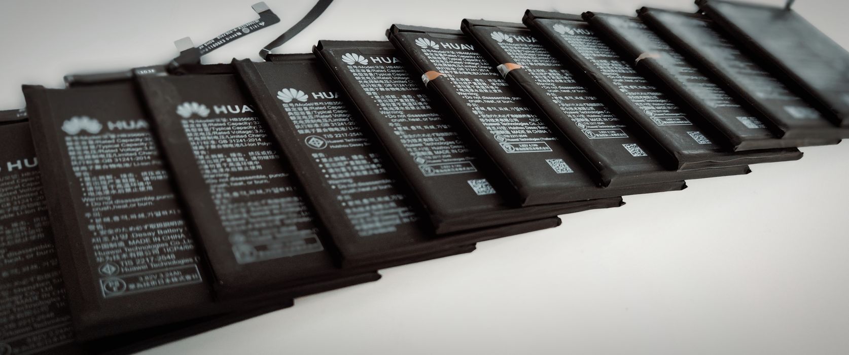 When should you replace the smartphone battery?