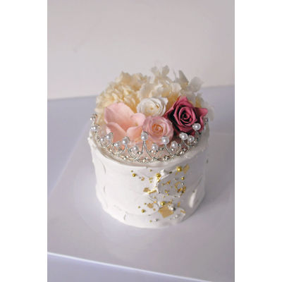 [53] Pearl Tiara cake 2