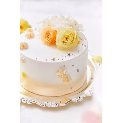[85] White yellow carnation 1