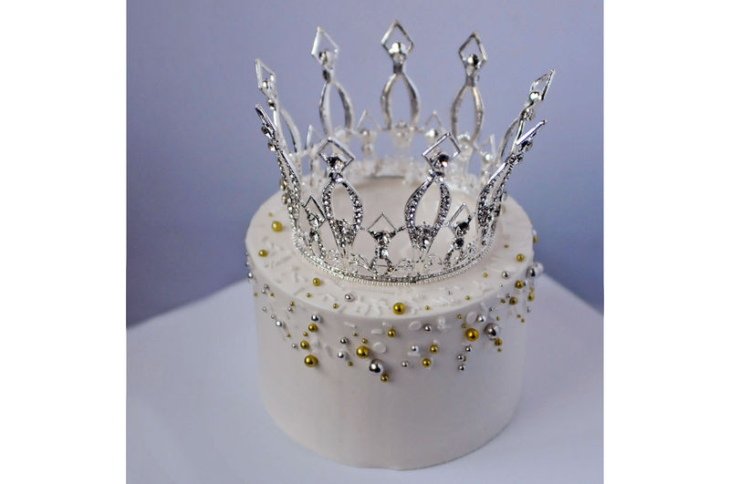 [27] Queen Tiara