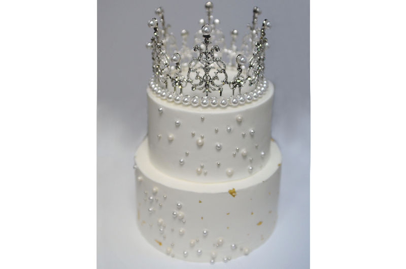 [25] Tiara