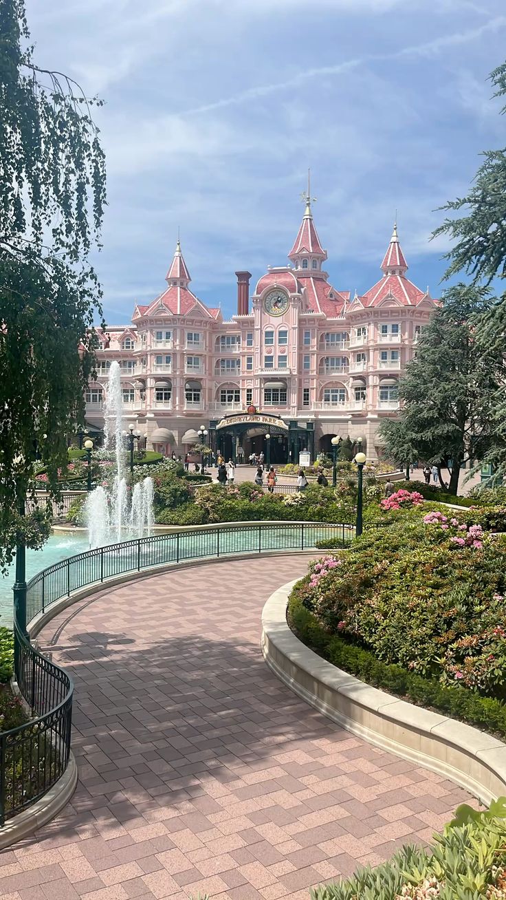 Disneyland Hotel Paris gallery 4