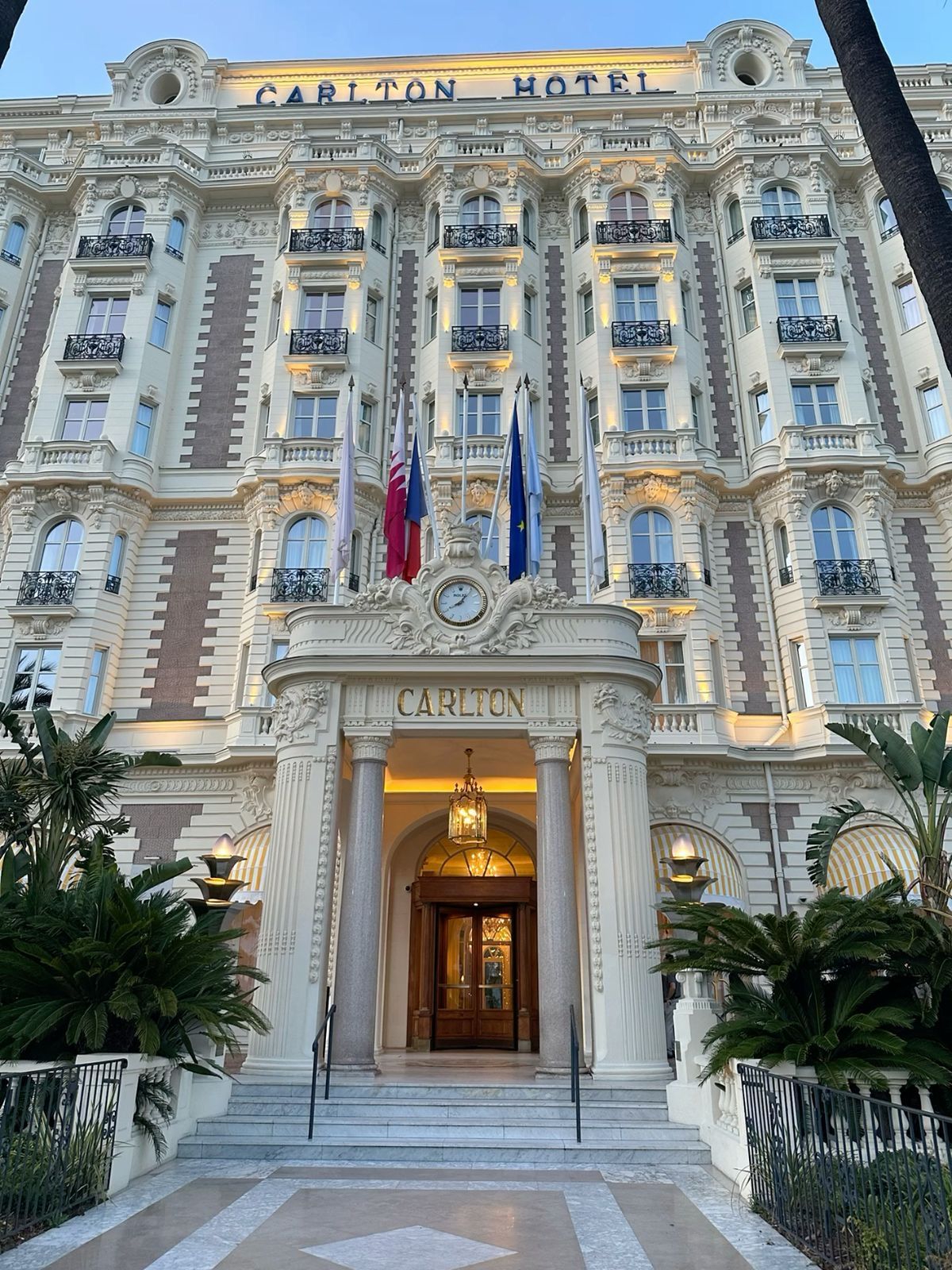 Carlton Cannes, a Regent Hotel