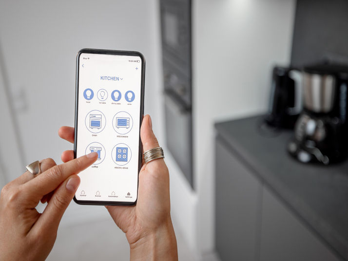 Hidup Praktis dengan Perangkat Smart Home System: Hidup Semakin Mudah - Damai Putra Group