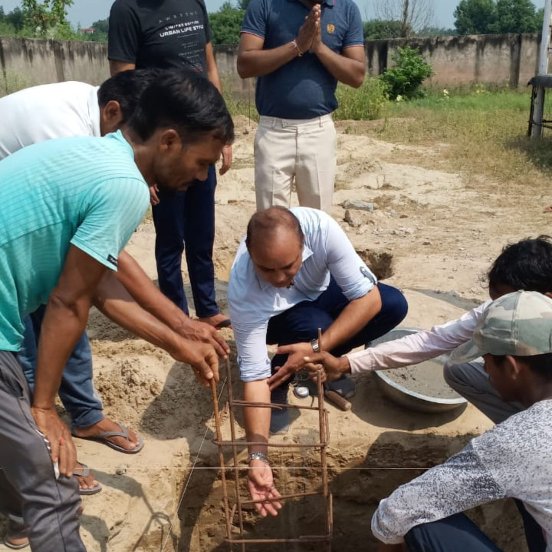 A group of young boxers in training.