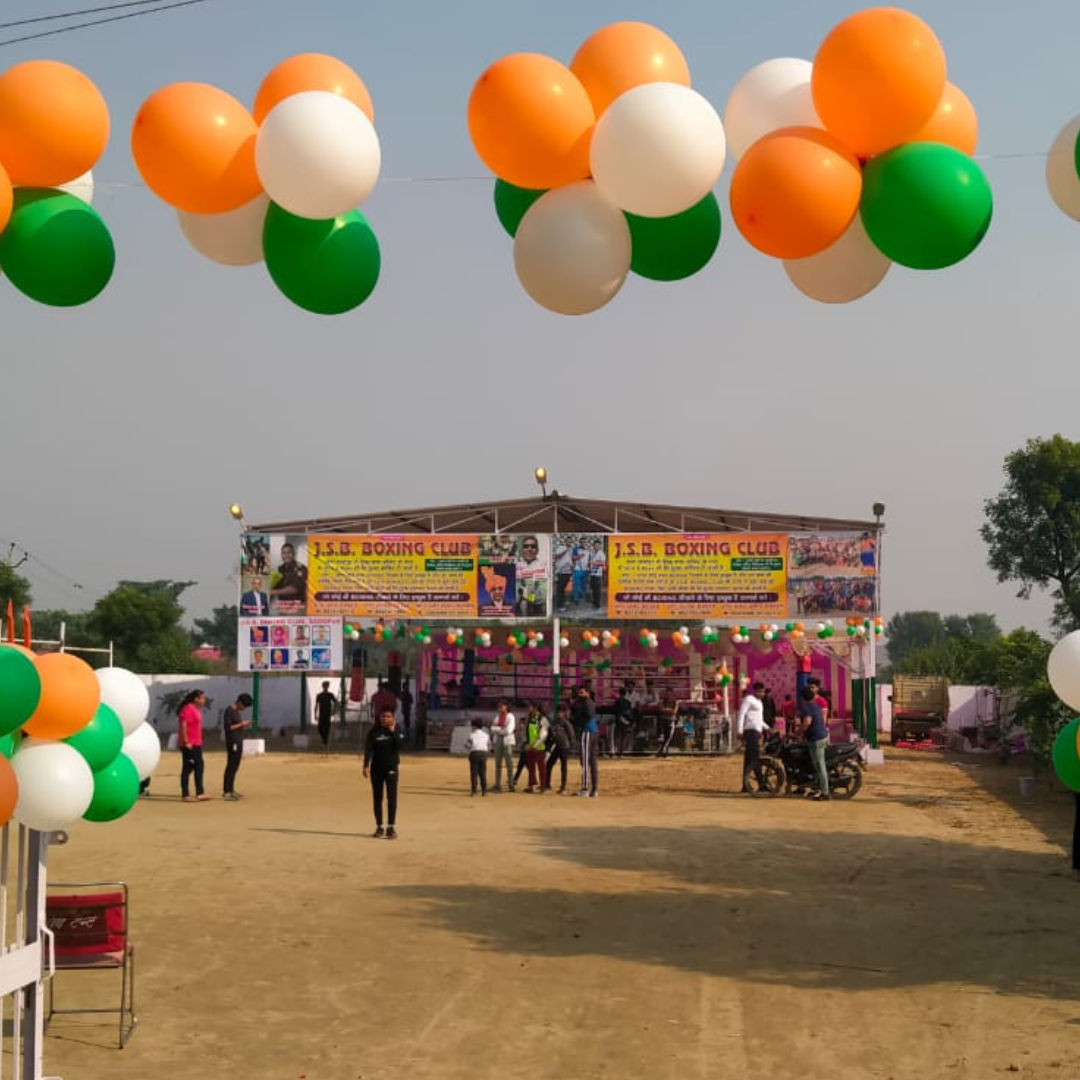 Portrait of a focused female boxer.