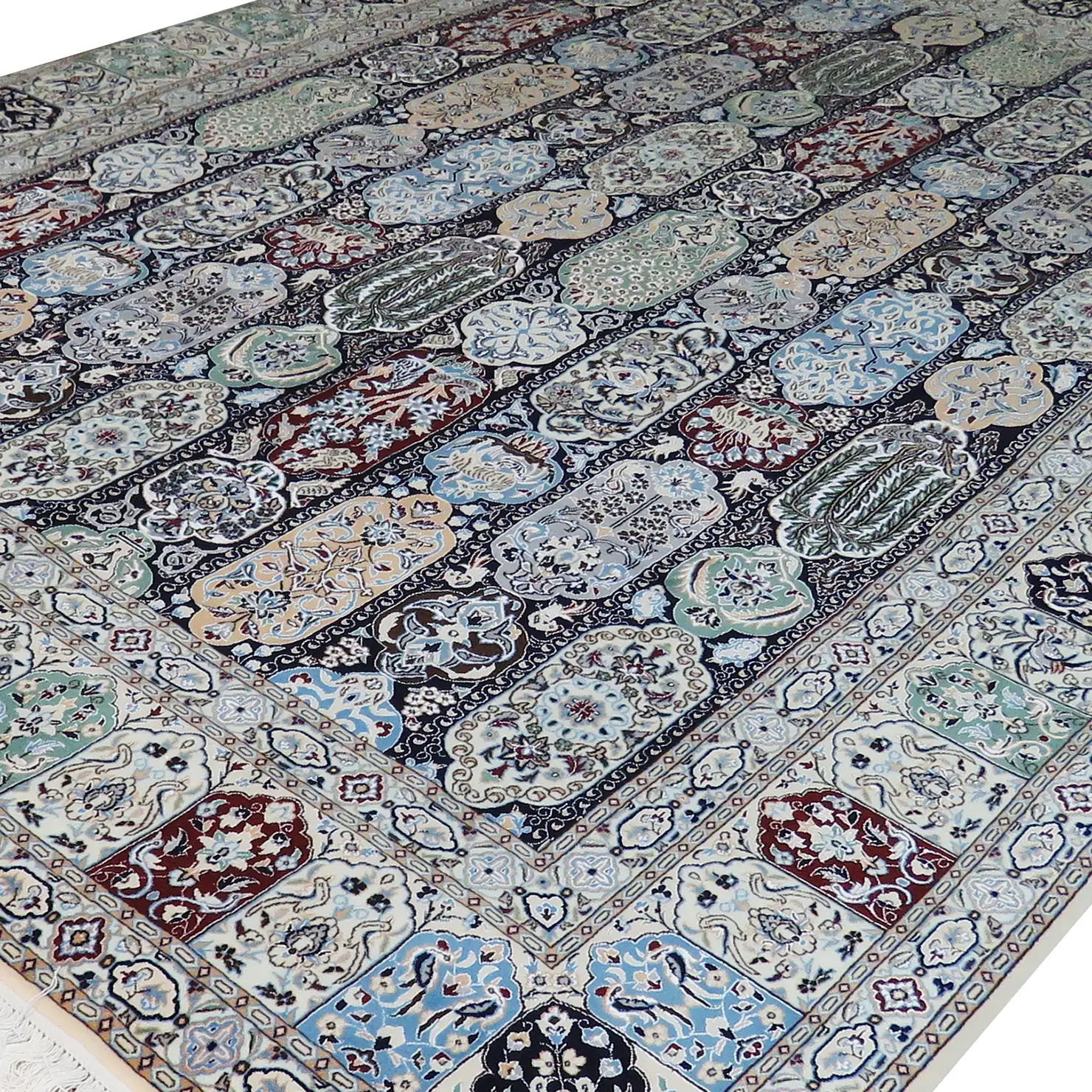 فرش نایین نقشه محرمات دستباف الوان ۶ لا گل ابریشم – ۶ متری – کد ۹۱۷