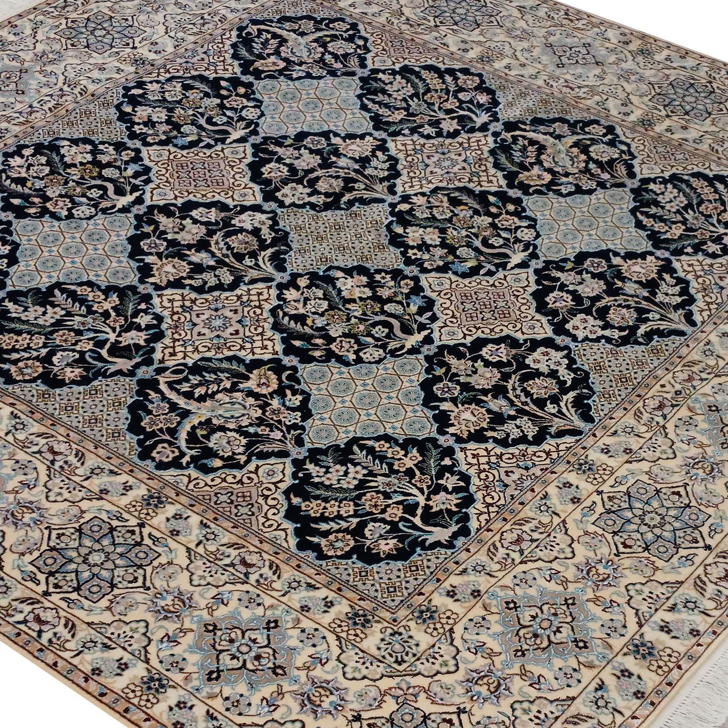 farsh-dastbaft-nain-sormei-ghabegol-square200x200cm-6la-977-3