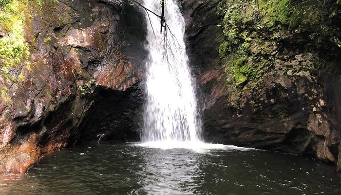 Courthouse falls in Pisgah National Forest