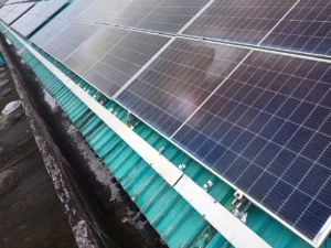 chong-tham-dot-mai-ton-nha-xuong-Indefol-Solar-4