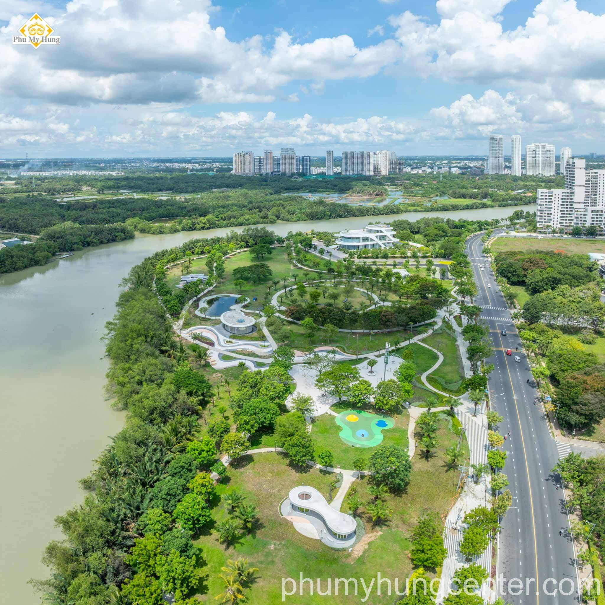 P2 Park next to Marina Clun Phú Mỹ Hưng