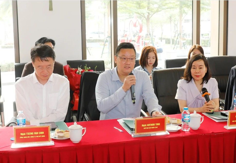Ong Arthur Ting - chu tich tap doan Phu My Hung Phat Bieu