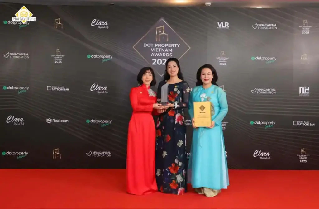 Các Tổ Chức Trao Giải Cho Phú Mỹ Hưng Là Những Đơn Vị Uy Tín