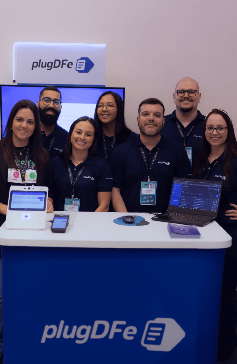 Equipe TecnoSpeed especializada em suporte técnico-tributário