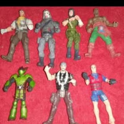 Sada akčních figurek a dinosaurů