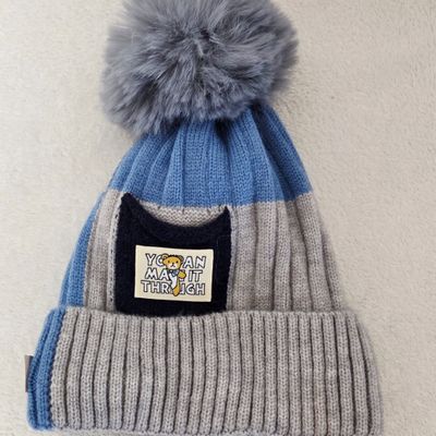 Čepice s bambulí vel. 2-3 roky