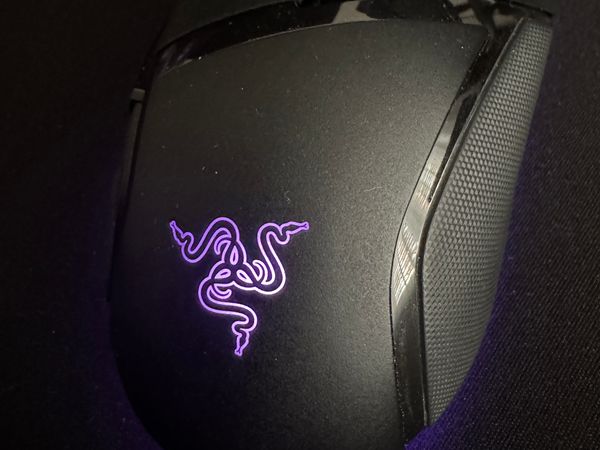 Razer Basilisk V3 herní myš s RGB podsvícením