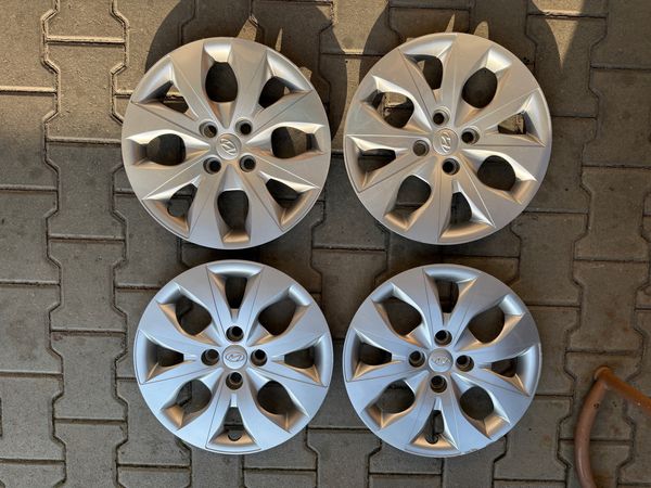 Sada 4ks poklic Hyundai 15" originál