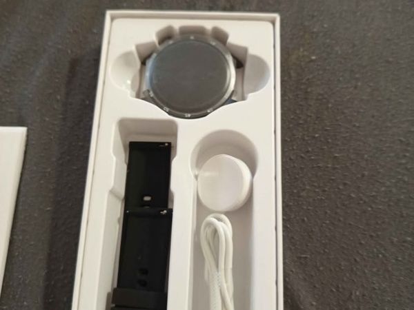 Smartwatch sportovní chytré hodinky