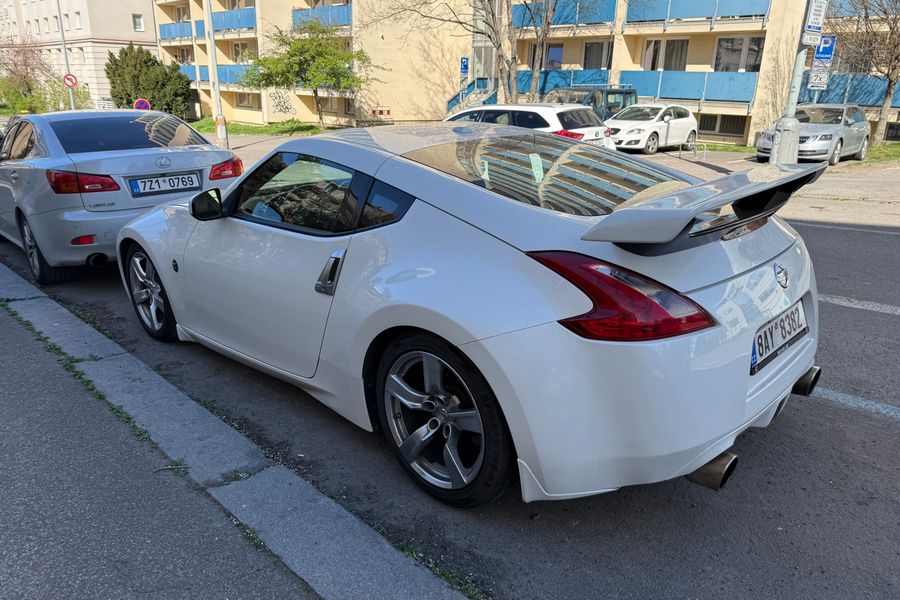 Nissan 370Z