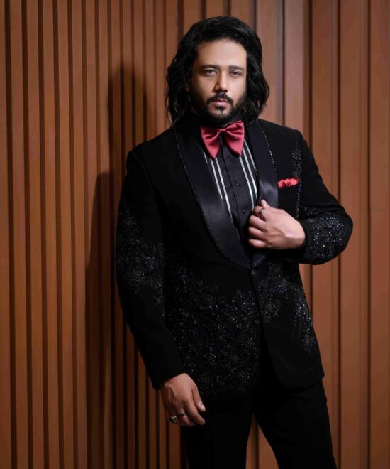 black tuxedo suit for men