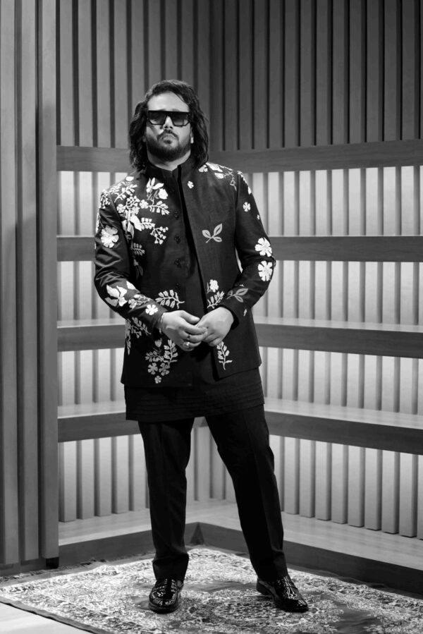 Floral Embroidered Bandhgala Suit For Men
