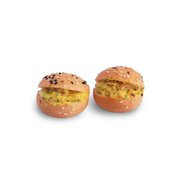 Picture of Chicken Coronation Bread Roll
