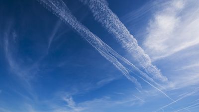 Google and Cathay Pacific Trial AI Contrail Avoidance on Ultra-Long-Haul Flights