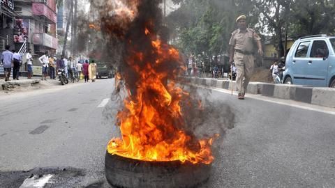 Oppo India faces public wrath