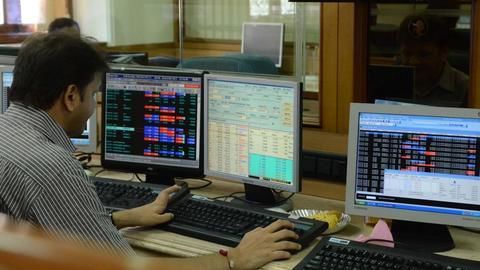 Govt divests SUUTI stakes in ITC