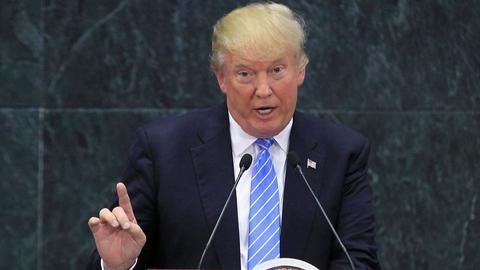 Trump and media off to a shaky start