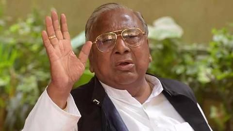 AICC secretary in trouble after abusing cop
